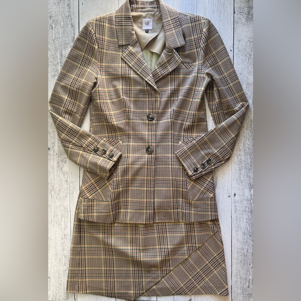 Cabi Women’s Pastime Plaid Blazer and Skirt Set - Picture 10 of 16